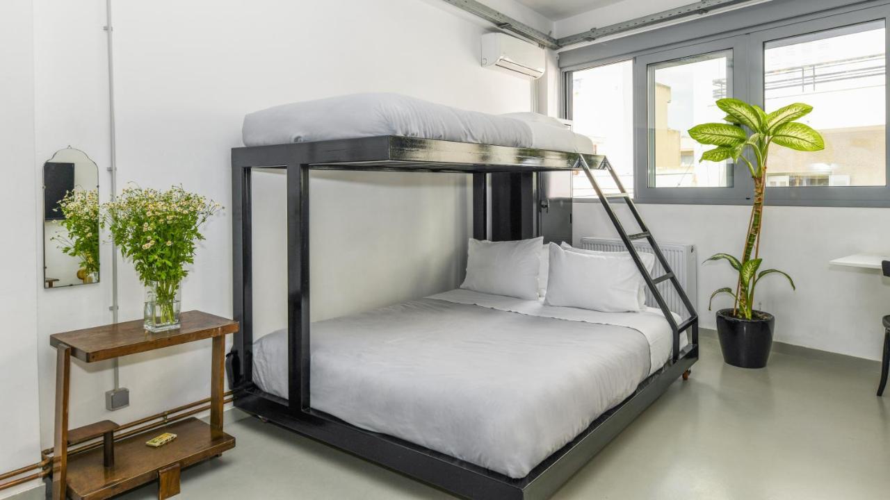 Monastiraki Factory Citycenter- Unspoiled Athens Apartments エクステリア 写真