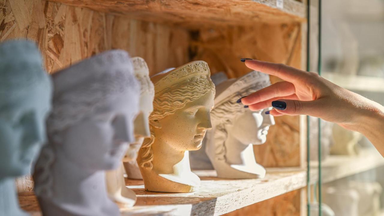 Monastiraki Factory Citycenter- Unspoiled Athens Apartments エクステリア 写真